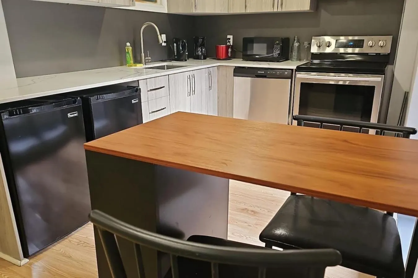 Apartment Chic Dt Mtl Condo With Rooftop, Bbq And Jacuzzi Zz4 Montreal
